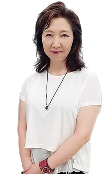 Foto Hiroe Suga