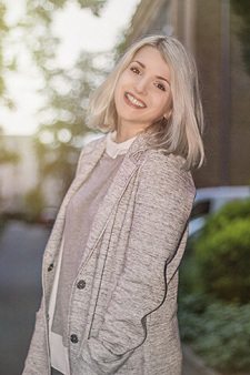 Foto Seiyuu Nina Benz