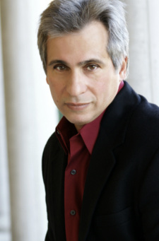 Foto Seiyuu Frank Catalano