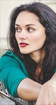 Foto Seiyuu Marie Nedelec