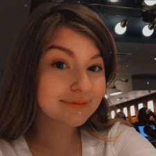 Foto Seiyuu Elizabeth Quedenfeld