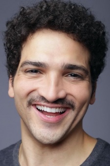 Foto Seiyuu Fernando Possani