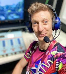 Foto Seiyuu Adam Bobrow