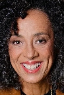 Foto Seiyuu Tânia Viana