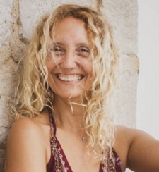 Foto Seiyuu Yolanda Gispert