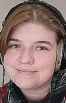 Foto Seiyuu Nicole Malcomson