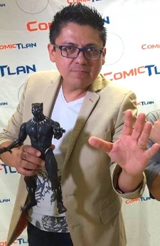Foto Seiyuu Manuel Campuzano