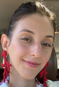 Foto Seiyuu Tess Amorim