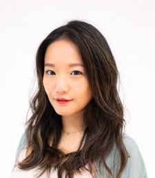 Foto Seiyuu Akari Kikunaga