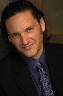 Foto Seiyuu Andrew Kavadas