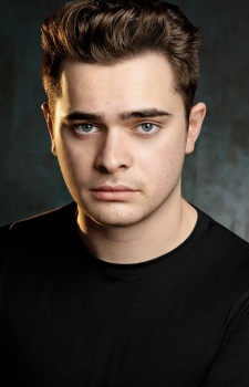 Foto Seiyuu Gabriel Warburton