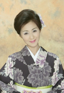 Foto Staf/Seiyuu Youko Nagayama