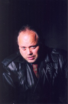 Foto Seiyuu Walter Roberts