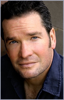 Foto Seiyuu Matthew Thomkins