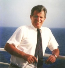 Foto Seiyuu Enzo Consoli