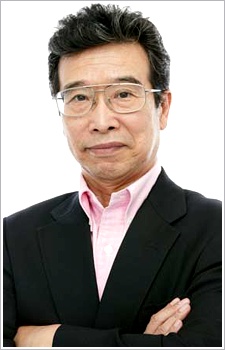 Foto Seiyuu Ryouichi Tanaka