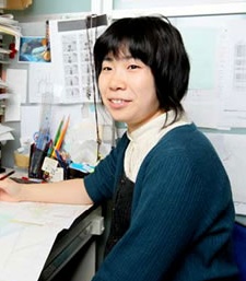 Foto Staf/Seiyuu Naomi Ide