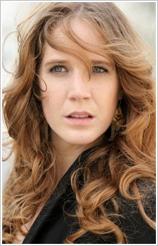 Foto Seiyuu Marcha Van Boven