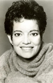 Foto Seiyuu Simone Grant