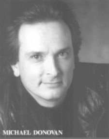 Foto Seiyuu Michael Donovan