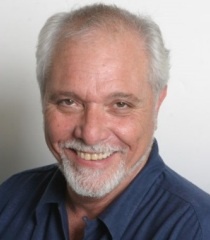 Foto Seiyuu Tom Wyner