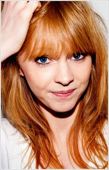 Foto Staf/Seiyuu Lucy Rose