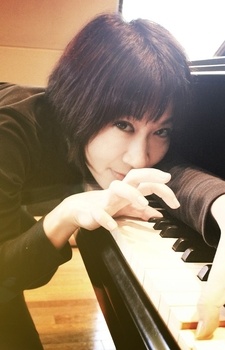 Foto Yoko Kanno 4