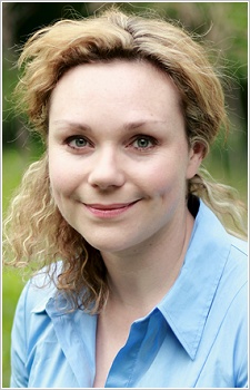 Foto Seiyuu Marianne Graffam