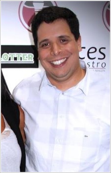 Foto Seiyuu Luis Carreño