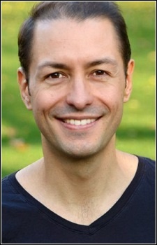 Foto Seiyuu Julián Rebolledo