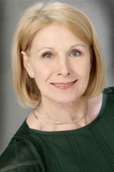 Foto Seiyuu Arlene Banas