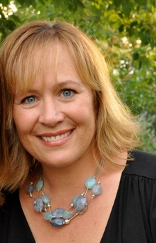 Foto Seiyuu Emilie Brown