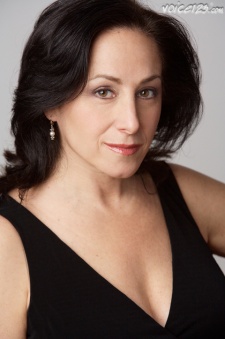 Foto Seiyuu Carolee Goodgold