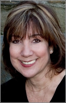 Foto Seiyuu Sherry Lynn