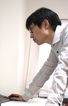 Foto Staf/Seiyuu Tomoyuki Sugimoto
