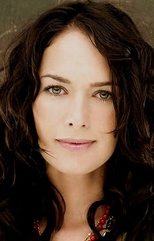 Foto Seiyuu Lena Headey