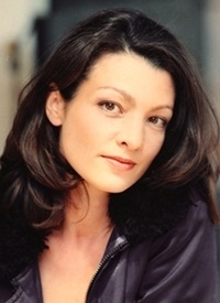 Foto Seiyuu Angela Quast