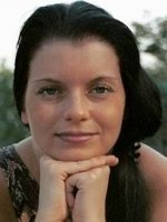 Foto Seiyuu Éva Dögei