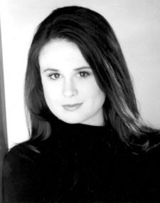 Foto Seiyuu Larissa Wolcott