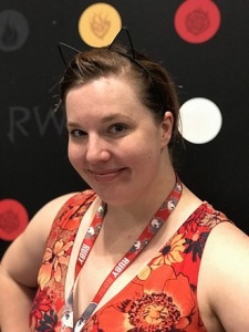 Foto Seiyuu Lindsay Jones