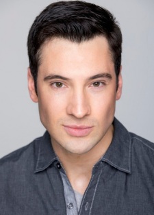 Foto Seiyuu Eric Rolon