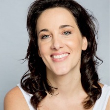 Foto Seiyuu Fernanda Mammana