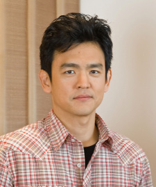 Foto Seiyuu John Cho