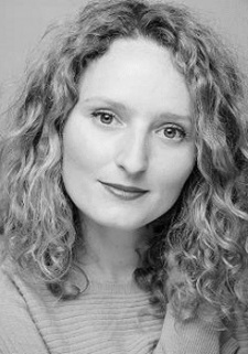 Foto Seiyuu Julia Bouteville