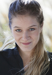 Foto Seiyuu Pauline Brunner