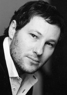 Foto Seiyuu Jean Rieffel