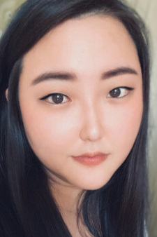 Foto Seiyuu Molly Zhang