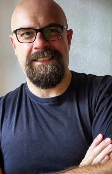 Foto Seiyuu César Emílio