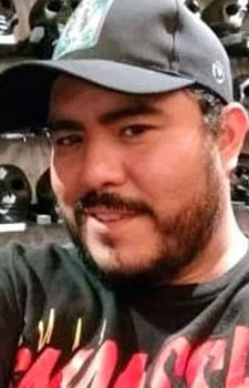 Foto Seiyuu Héctor Mena