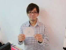 Foto Staf/Seiyuu Hirotoshi Iwasaki